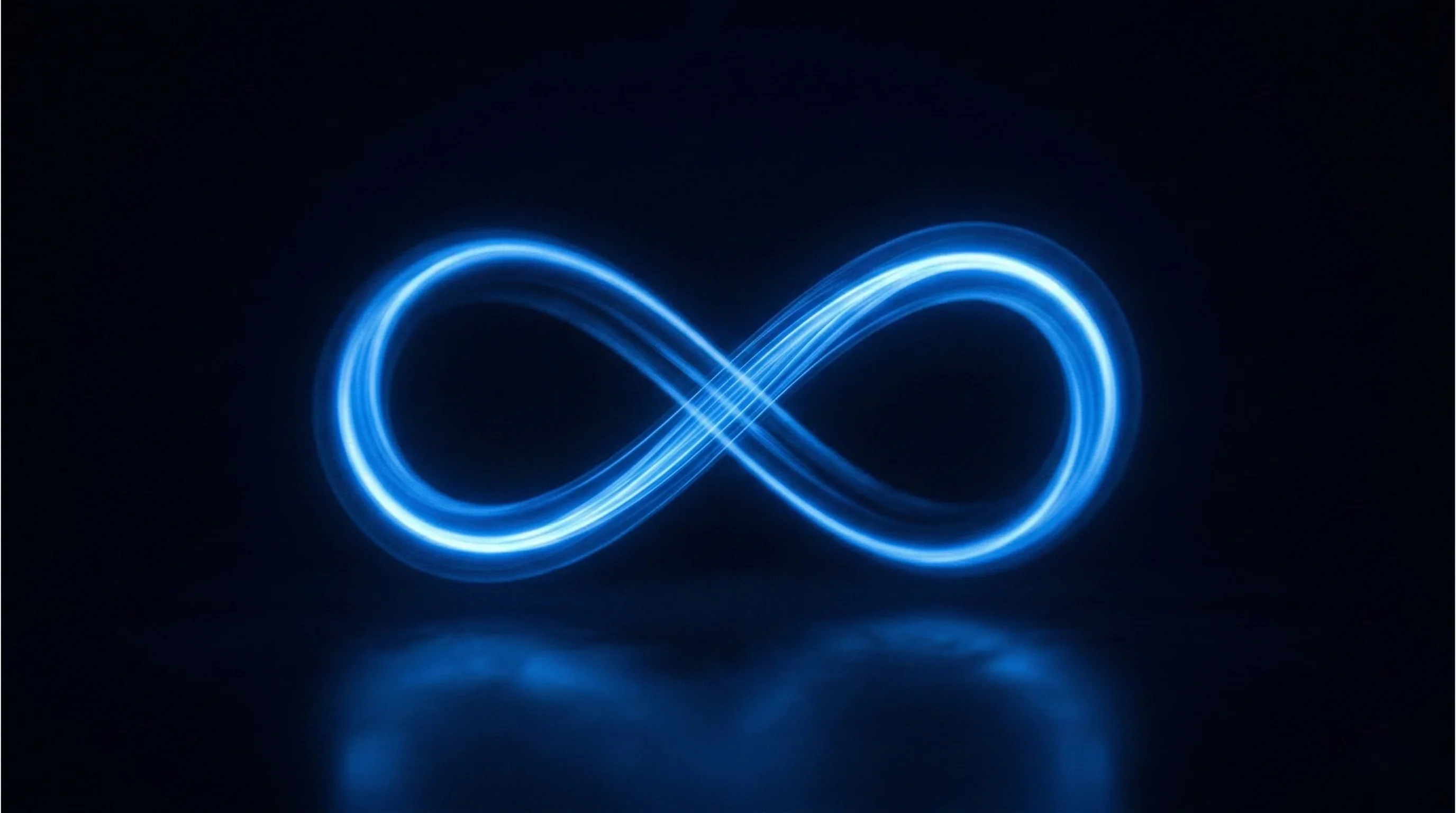 Infinity loop — ciągły cykl uczenia się AI